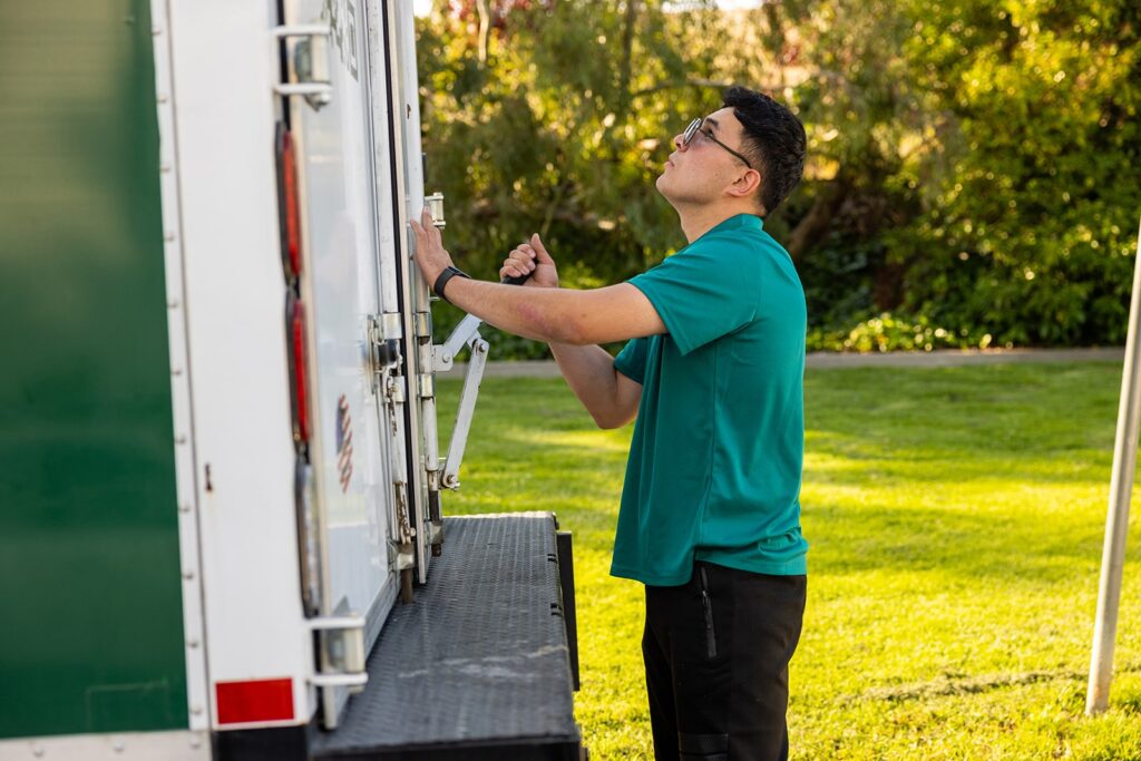 Long distance movers picture 3